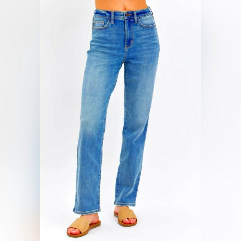 Judy Blue Full Size High Waist Straight Jeans